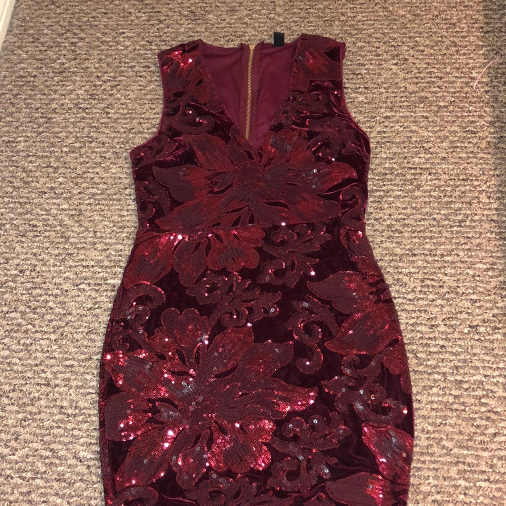 Wine color mini dress